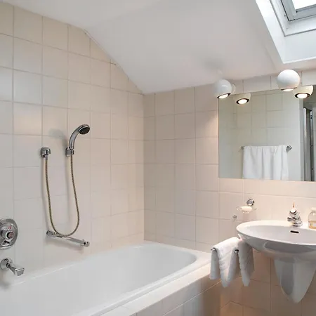 Haus Gutschi Tatil Evi *