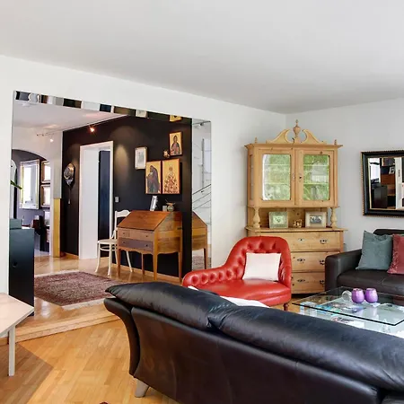 Holiday home Haus Gutschi *